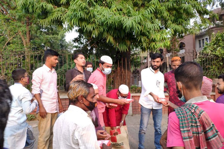 খালেদার সুস্থতা কামনায় কেন্দ্রীয় ছাত্রদলে পদ-প্রত্যাশীদের দোয়া ও ইফতার