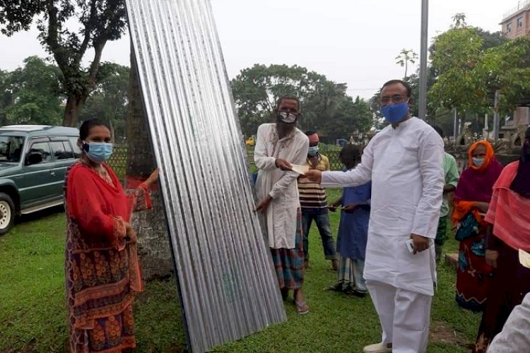 কুড়িগ্রামে প্রধানমন্ত্রীর সহায়তা পেলো নদী ভাঙ্গনে নিংস্ব ২৩ পরিবার