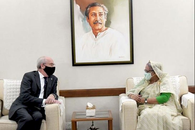 রোহিঙ্গা ও আটকে পড়া পাকিস্তানিরা বাংলাদেশের অর্থনীতিতে চাপ সৃষ্টি করছে : প্রধানমন্ত্রী