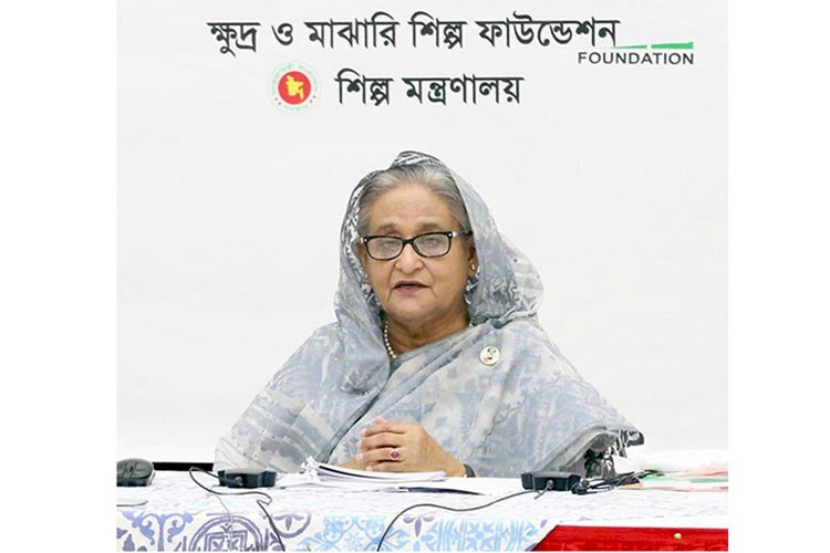 চাকরির পেছনে না ছুটে উদ্যোক্তা হবার পরামর্শ দিলেন প্রধানমন্ত্রী