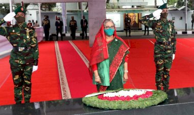 স্বাধীনতা দিবসে বঙ্গবন্ধুর প্রতি প্রধানমন্ত্রীর শ্রদ্ধা নিবেদন