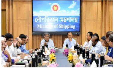 গার্মেন্টস মালিকরা হয় শ্রমিকদের বেতন দেবেন না হয় জেলে যাবেন: শ্রম উপদেষ্টা