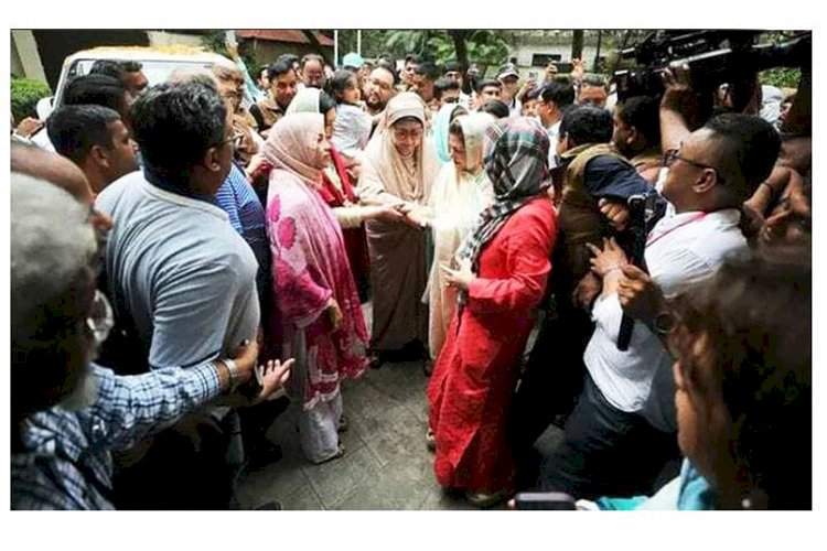 দেশে ফিরেছেন খালেদা জিয়া, বিএনপিতে উচ্ছ্বাস